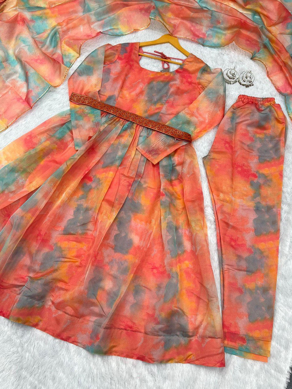 Beautiful Organja Silk Shibori Print Kurta Set