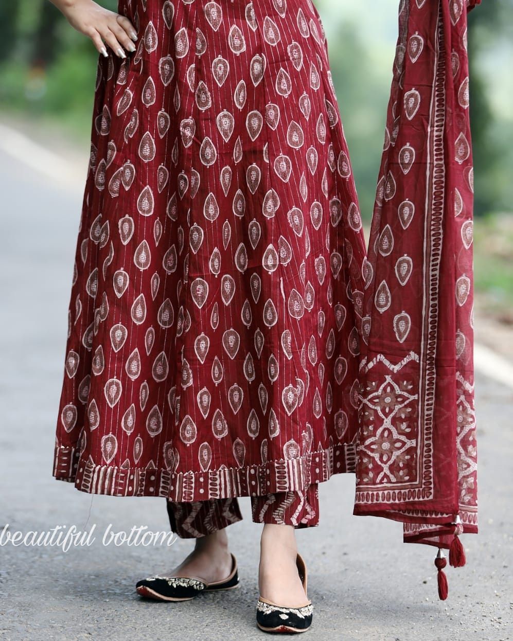 New Jaipuri Cotton Pair With Colour Matching Dupatta