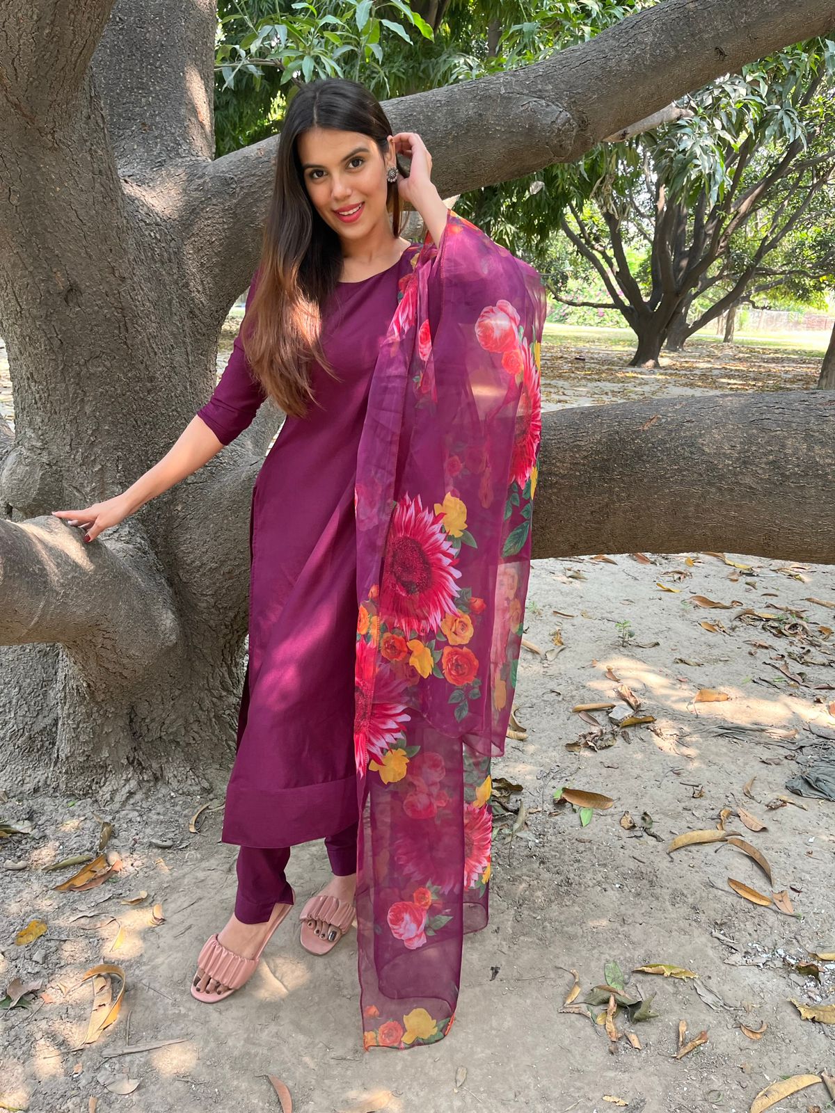 Wine Muska Cotton Kurta Set With Dupatta