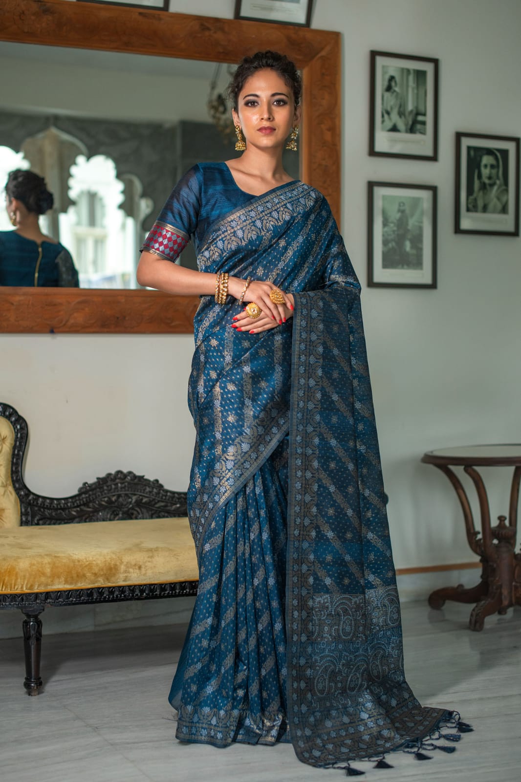 Blue Pure Tussar Silk Jamdani Weaving Saree With Zari Woven Border