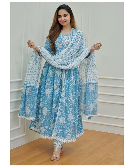 Women's Beautiful Blue Colour Cotton Suit Prints Kurti Pant