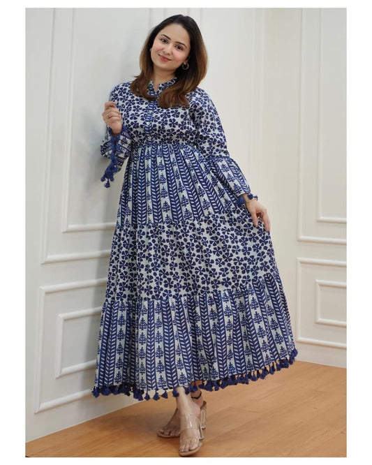 Beautiful Comfortable Blue Colour Printed Gown