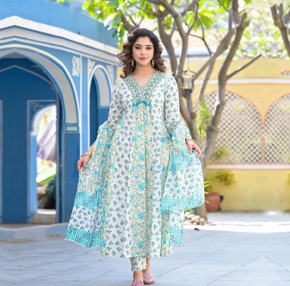 Women's Beautiful Cotton Floral Prints Suit Set