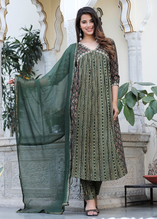 Green Beautiful Foil Capsul Printed Aliacut Embroidery Kurti Set