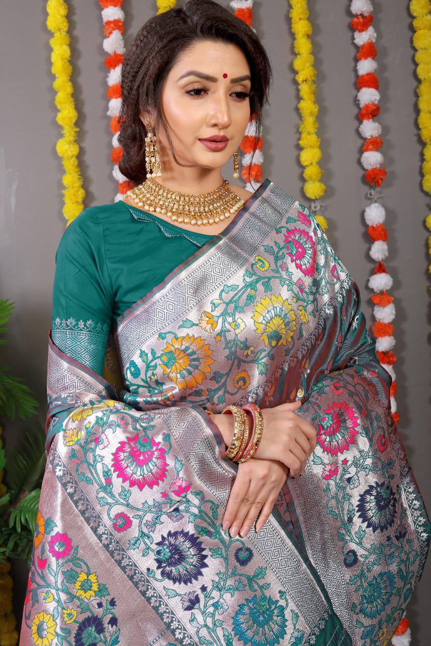 Beautiful Dark Green Saree With Silk With Weaving Silver Zari