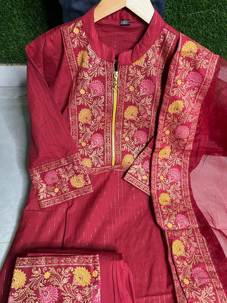15 Latest Kurti Neck Designs To Look Your Best (2020) #dress #neck #designs  #style #dressneck… | Churidhar neck designs, Collar kurti design, Neck  designs for suits