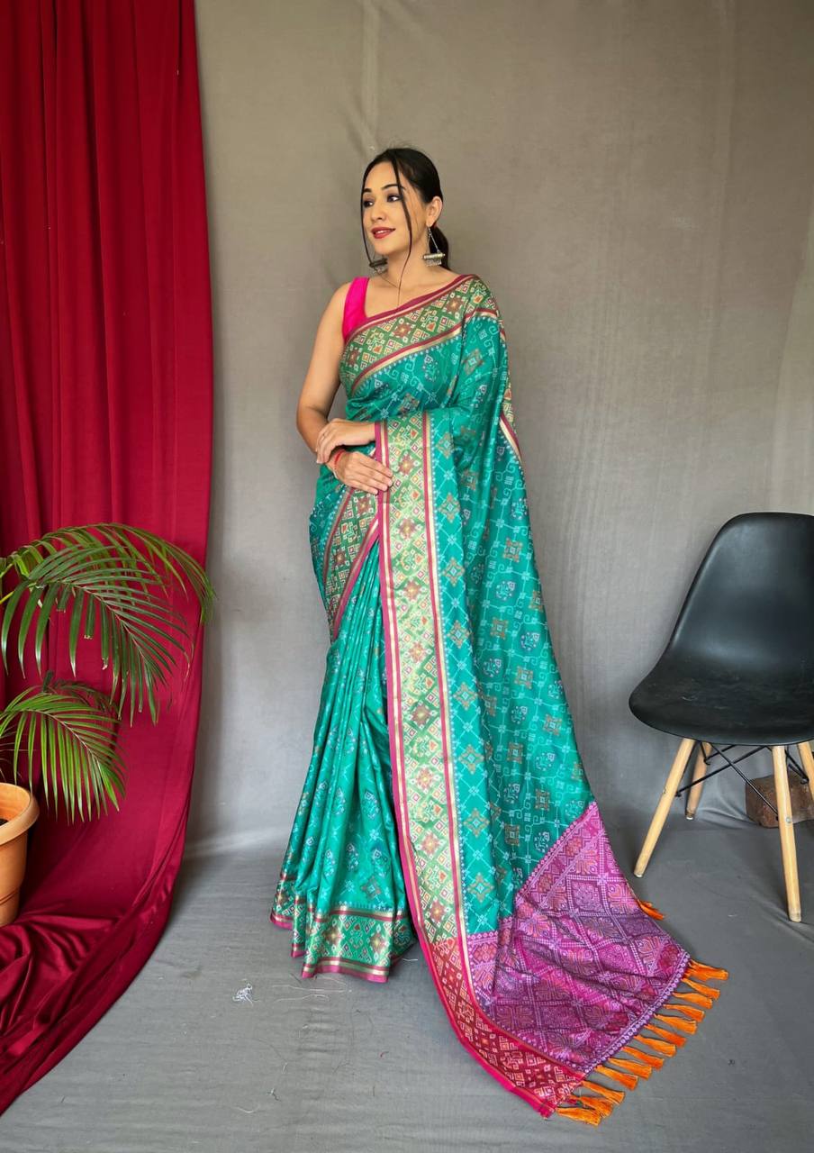 Blue Soft Rangeen Patola Silk Saree