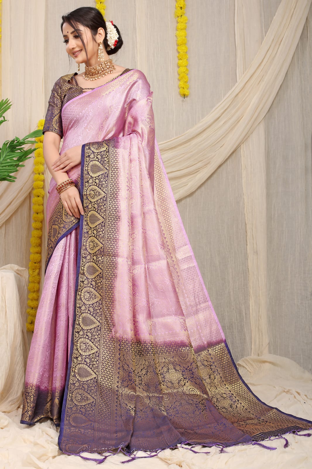 Purple Pure Soft Silk Saree With Hand dying Soft Luxurious Fabric.