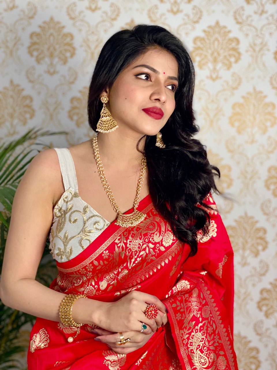 Pure Silk With Pure Zari Weaving Special Red Saree
