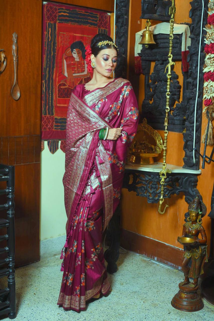 Rani Tussar Silk Jamdani Weaving Saree With Zari