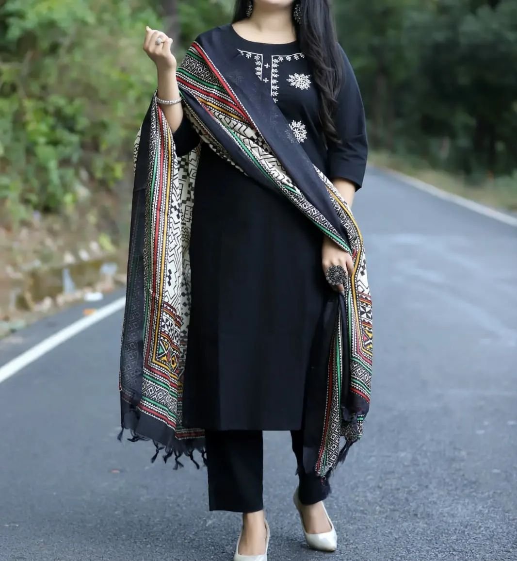 Beautiful Embroidery Work Black Kurti Set